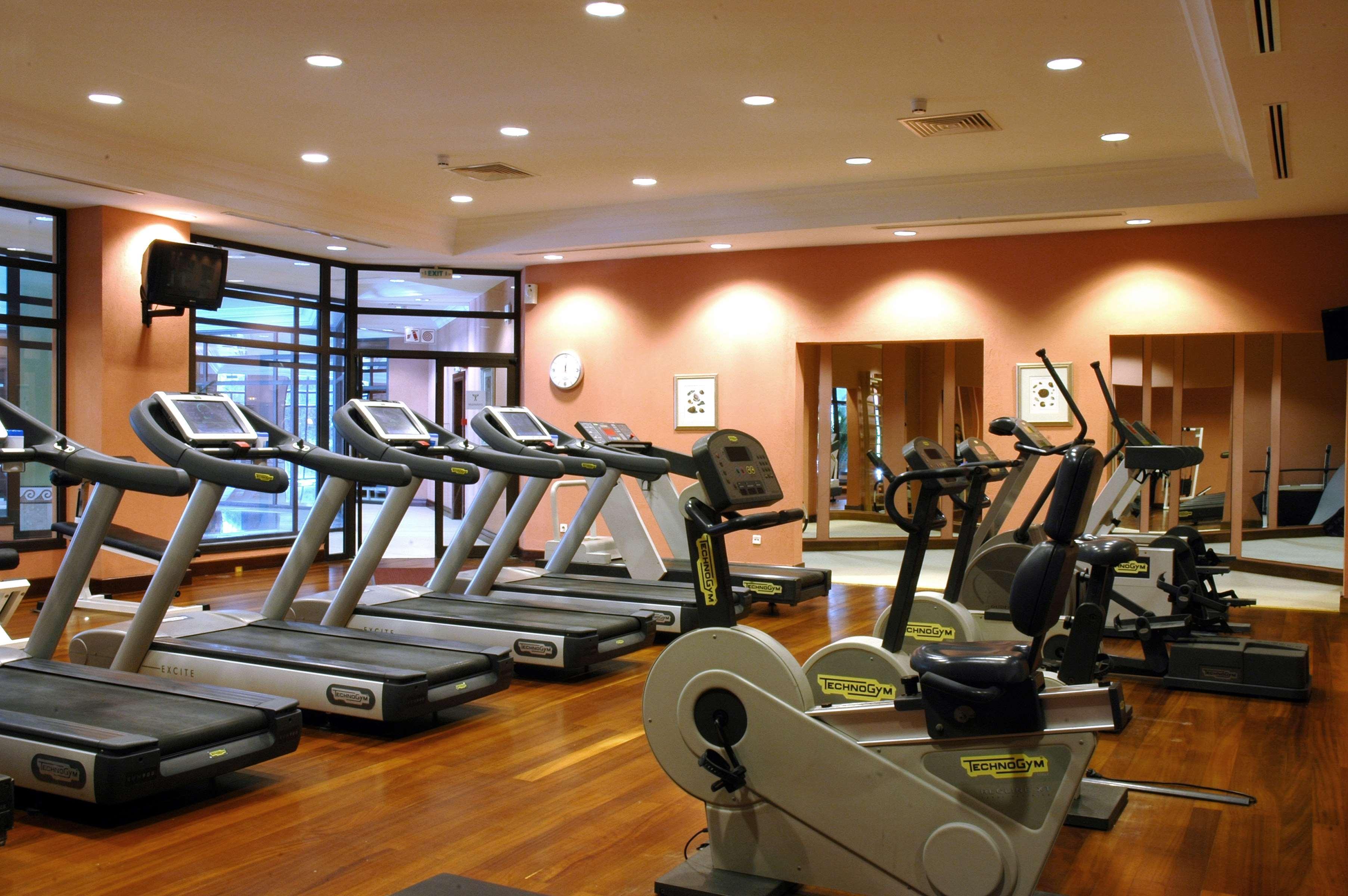 ホテル ハイアット リージェンシー テサロニキ テッサロニキ 設備 写真 A gym