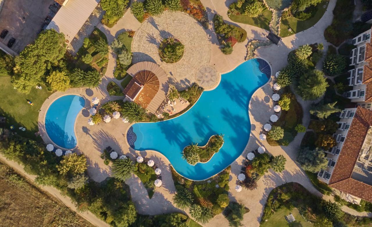 ホテル ハイアット リージェンシー テサロニキ テッサロニキ エクステリア 写真 Aerial view of the resort