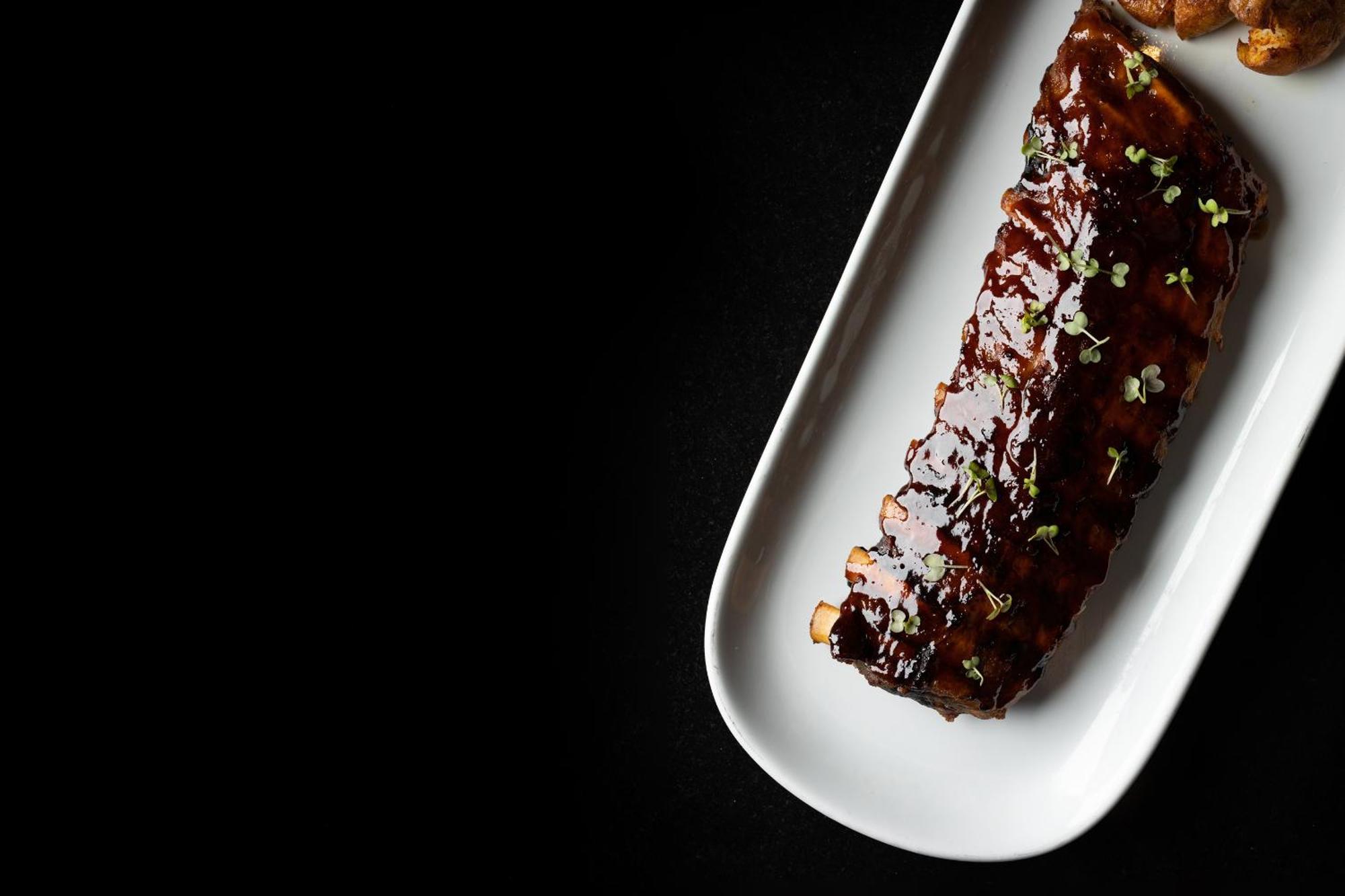 ホテル ハイアット リージェンシー テサロニキ テッサロニキ エクステリア 写真 A rack of pork ribs