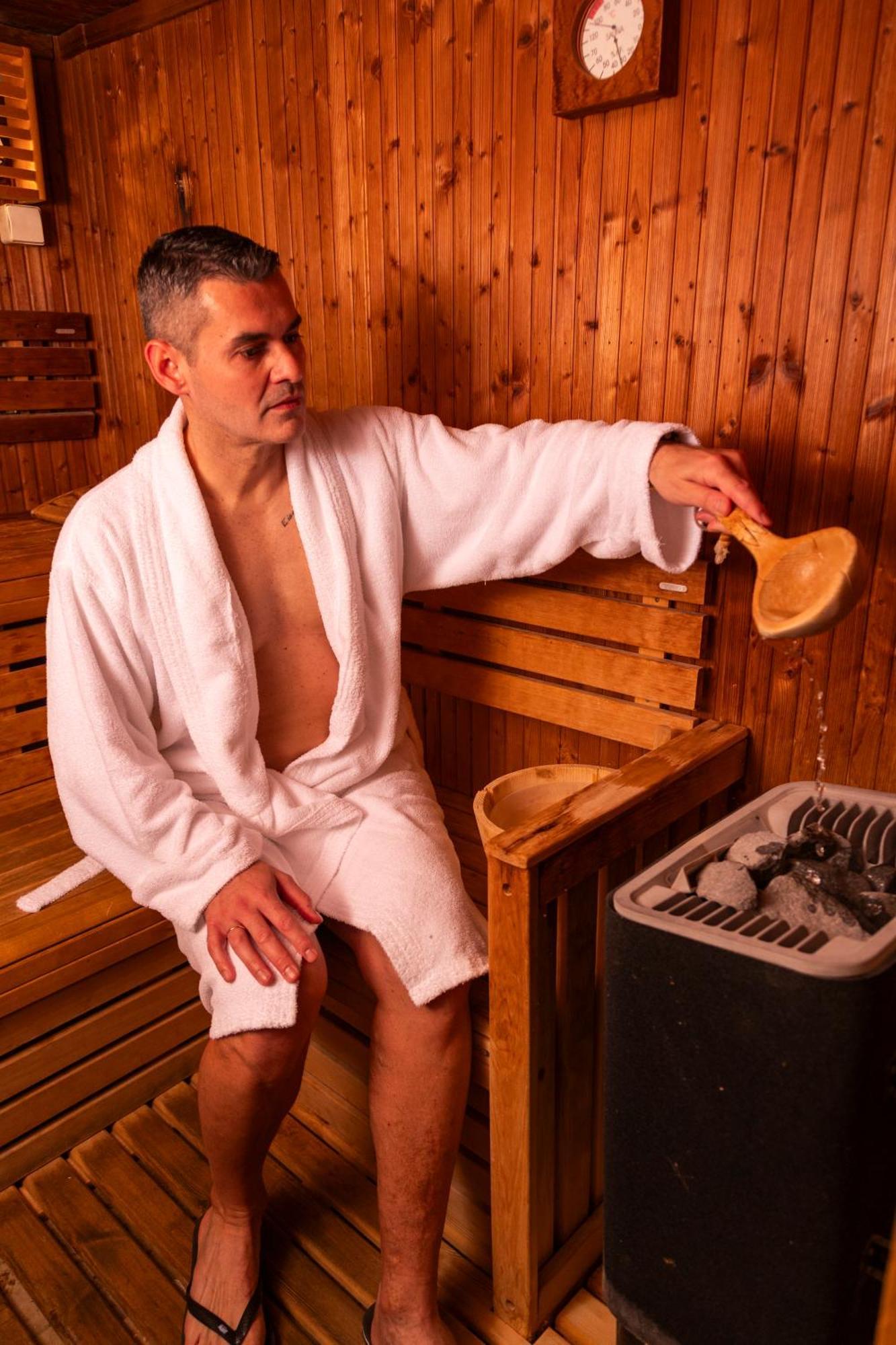 ホテル ハイアット リージェンシー テサロニキ テッサロニキ エクステリア 写真 Sauna bathing