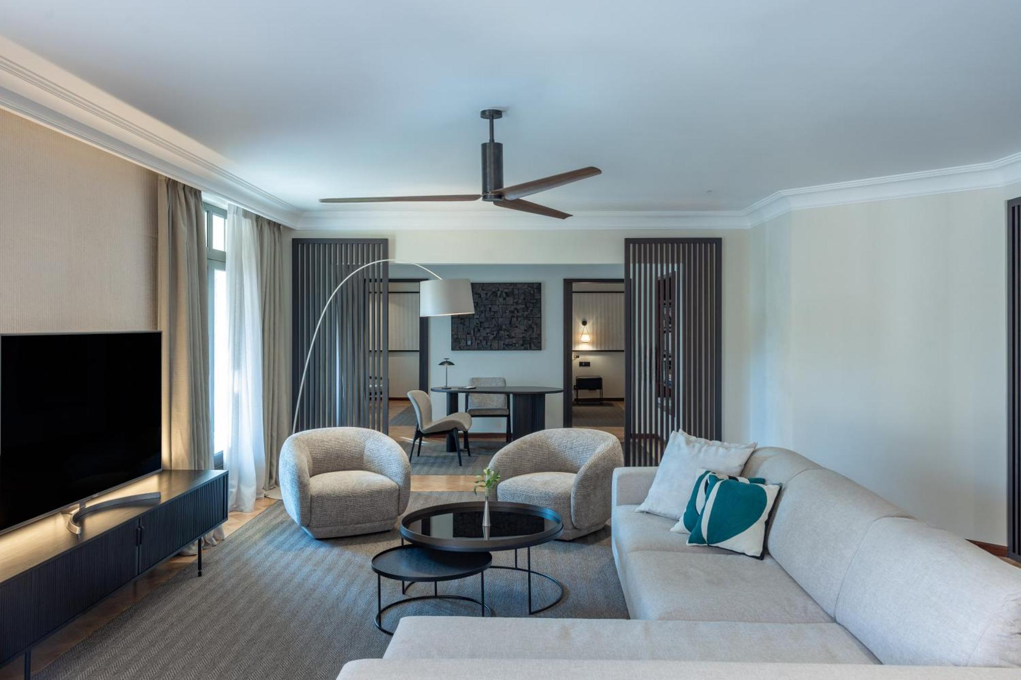 ホテル ハイアット リージェンシー テサロニキ テッサロニキ エクステリア 写真 A living room with a fan