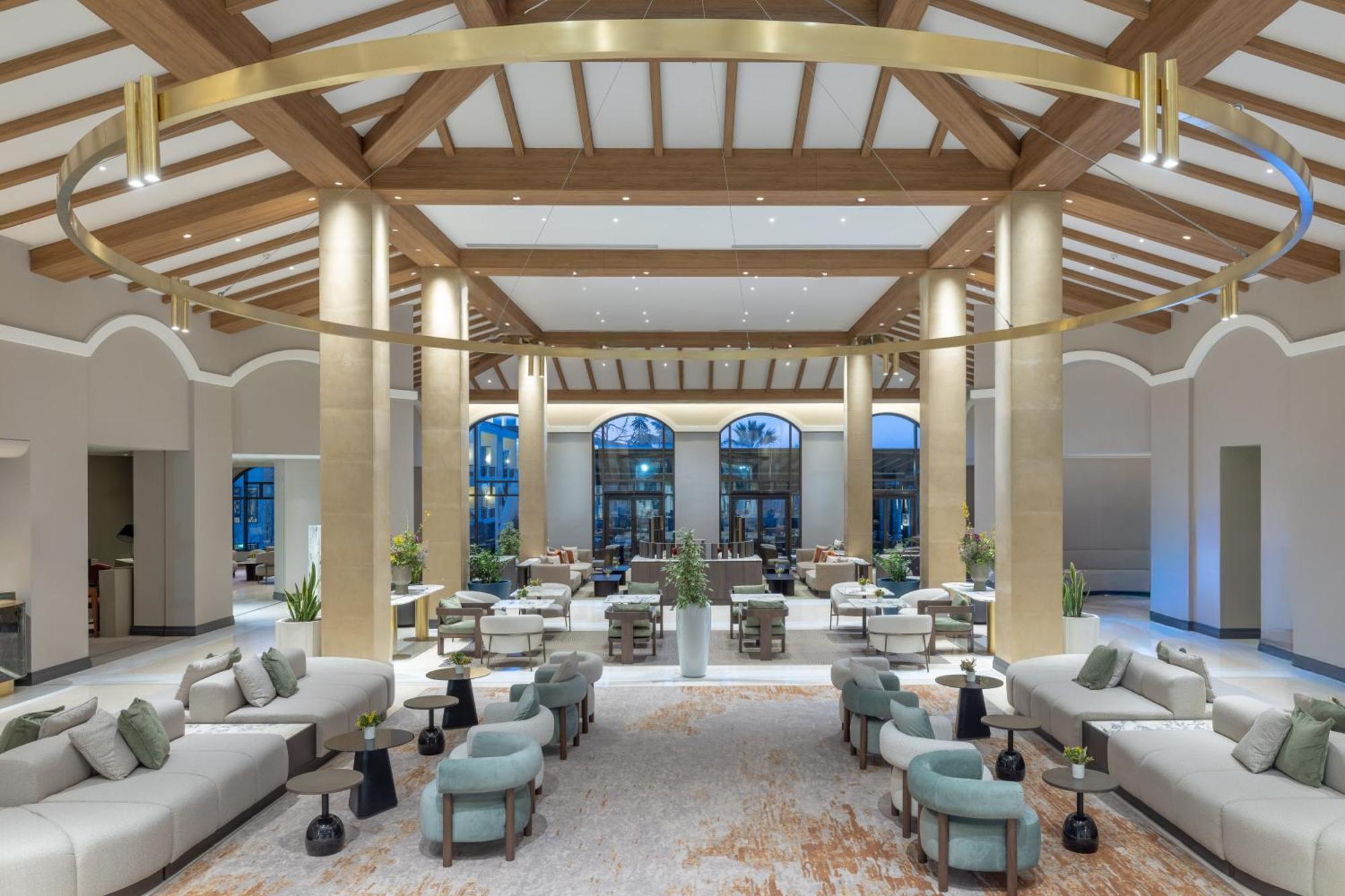 ホテル ハイアット リージェンシー テサロニキ テッサロニキ エクステリア 写真 The lobby of the hotel